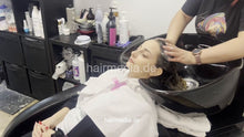 Cargar imagen en el visor de la galería, 1257 240227 Nansi Bulgaria, pink salon shampooing and blowout