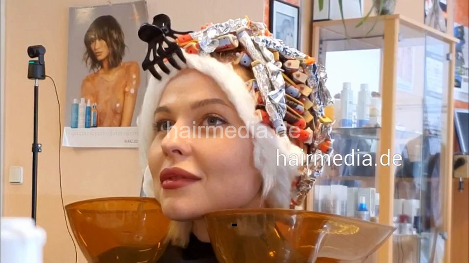 7206 Ukrainian hairdresser in Berlin 240330 1 st session Part 2