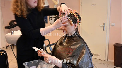 7206 Ukrainian hairdresser in Berlin 240331  1st model 3 perm