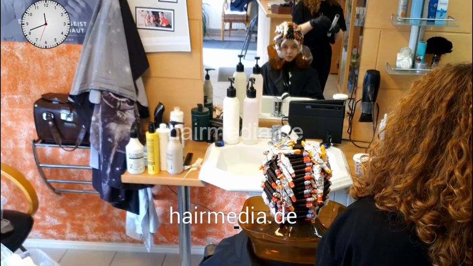 7206 Ukrainian hairdresser in Berlin 240331 Part 2