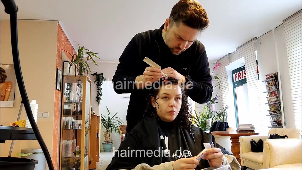 7206 Ukrainian hairdresser in Berlin 240331  Dark teen model 1 perm by barber