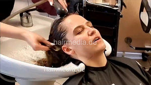 7206 Ukrainian hairdresser in Berlin 240331 Part 4