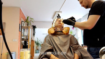 7206 Ukrainian hairdresser in Berlin 240331  darkblonde 2 perm