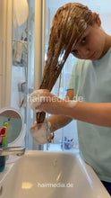 Carica l&#39;immagine nel visualizzatore di Gallery, 1076 MariannaK hair forward bathtub self shampooing and haircare Schauma Shampoo