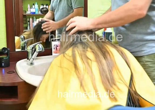 8173 Barberette Leyla by salonbarber 2 firm forward twice shampooing and twice conditoner