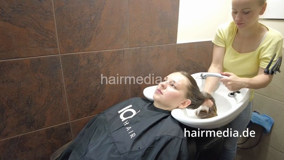 7201 Ukrainian hairdresser Vilnius study Perm Part 1