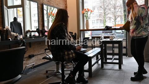 LuisaK backward shampooing by Zoya maincam