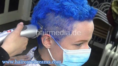 263 LB Glatze - headshave