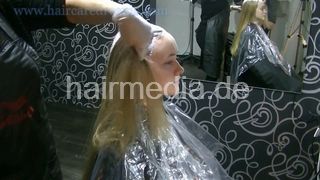 280118 Yvi going blonde