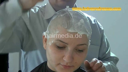 80216 Sonia cut Glatze going bald headshave by barber