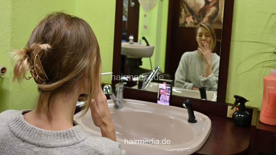 2303 AlexM smoking and treatment haircare by barber