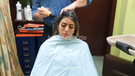 9004 AliciaN 1 upright shampoo by barber