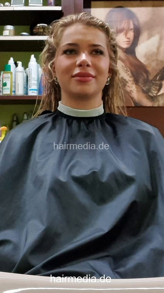 1265 barberette AngelinaR wetset by barber 250607 facecam