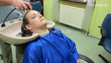 Cargar imagen en el visor de la galería, 2303 AnjaHa by salonbarber shampooing trim and blow thinhair