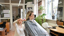 将图片加载到图库查看器，542 Antonija by MichelleH 1 shiny caping and dry haircut