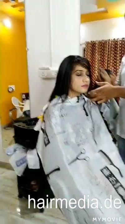9149 Beautiful Model Sp Hair Massage, Shampoo