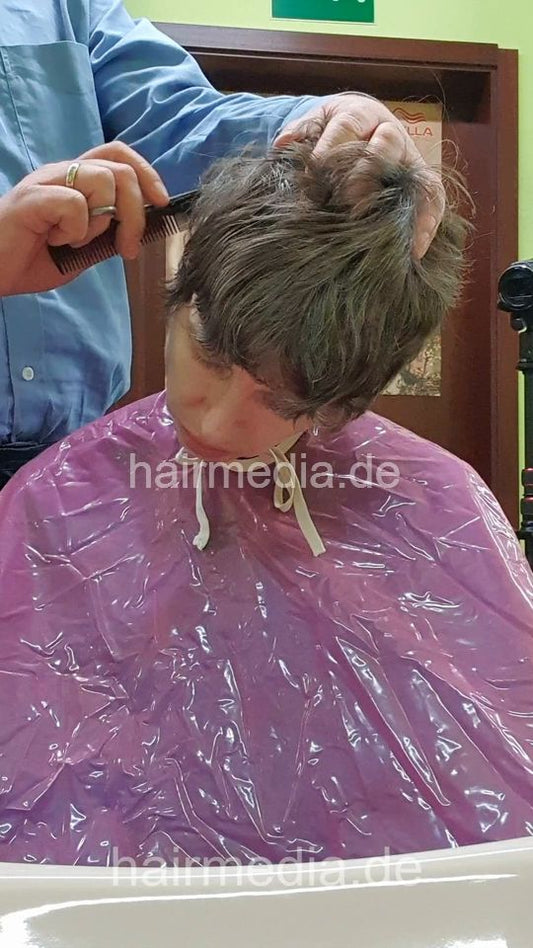 1256 CarolaT 2024 session 2 dry haircut by barber, multicaped vertical video