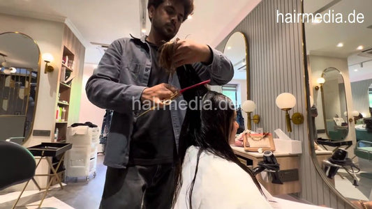 9149 Cassandra Layered Haircut At Salon