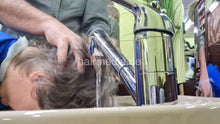Cargar imagen en el visor de la galería, 1256 Christiane 1 forward hair ear and face shampooing by barber - bowlcam