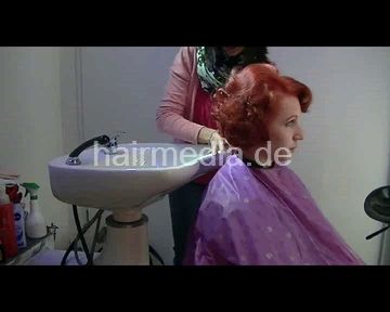 criss red backward shampoo