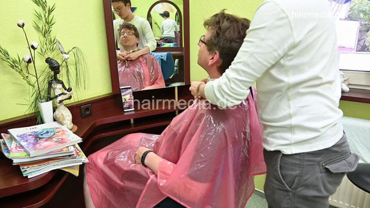 2300 Daniel by student Hannes and salonbarber 1 backward shampooing and hood dryer
