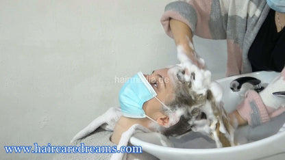 Evelyn short backward hairwash