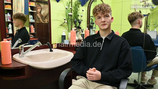 2029 Fabian 1 by salonbarber forward shampoo