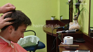 2300 Hannes by salonbarber 1 backward shampooing tie closure pvc cape