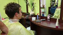 Load image into Gallery viewer, 2300 Hannes by salonbarber 3 dryerhood multicape 3 capes yellow rubber and red vinyl cape