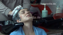 Carica l&#39;immagine nel visualizzatore di Gallery, 6224 HelenaK shampoo by barber, haircut and wetset metal rollers