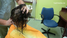 Carica l&#39;immagine nel visualizzatore di Gallery, 2303 Igwioletta haircare by salonbarber ASMR
