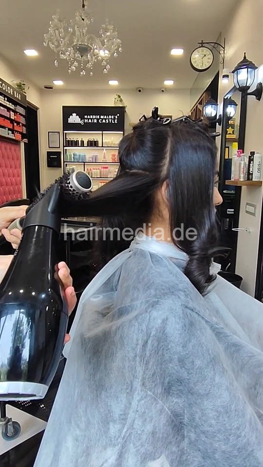 9149 Indian Haircut At Slalon Of Priya
