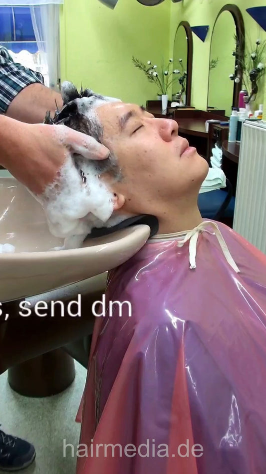 2304 Zhang 1 backward shampoo multicaped sidecam, vertical video