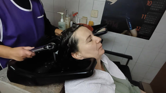 6235 partials IvanaK mom perm rinse by barber