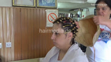 Carica l&#39;immagine nel visualizzatore di Gallery, 6224 Three girls: JelenaM mother perm and haircut complete