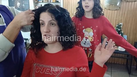 New year girls JelenaP mother shampoo by barber, haircut and wetset by barberette