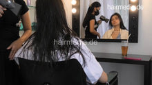 Load image into Gallery viewer, 359 Julan several shampooing backward, haircare and blow out