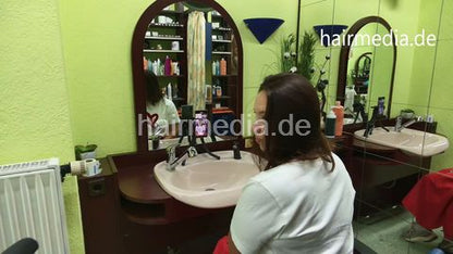 JuliaSchm 1  forward shampoo mature lady by barber