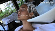 Laden Sie das Bild in den Galerie-Viewer, 359 Kate Movie 1 blacknail several shampooing backward, haircare and blow out
