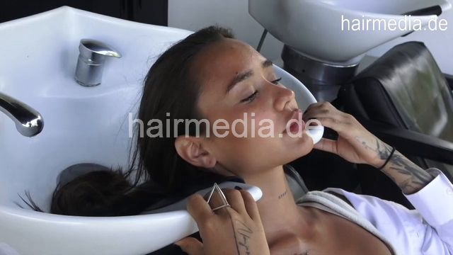 359 Kate Movie 1 blacknail several shampooing backward, haircare and blow out  CAM 2