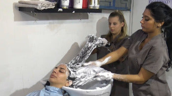 0906 Katherina 2 Times Backward Shampoo by Melody and Jessy 4 hand