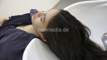 Charger l&#39;image dans la galerie, 359 Kayla in barberchair shampoo backward, haircare and blow out in black large cape