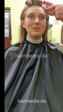 Cargar imagen en el visor de la galería, 2306 LinaW by salonbarber 2  wetset thick hair smoking in rollers - facecam