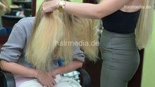 Charger l&#39;image dans la galerie, 543 LinaW teen by Soraya second run SP custom forward shampooing and blow out forward