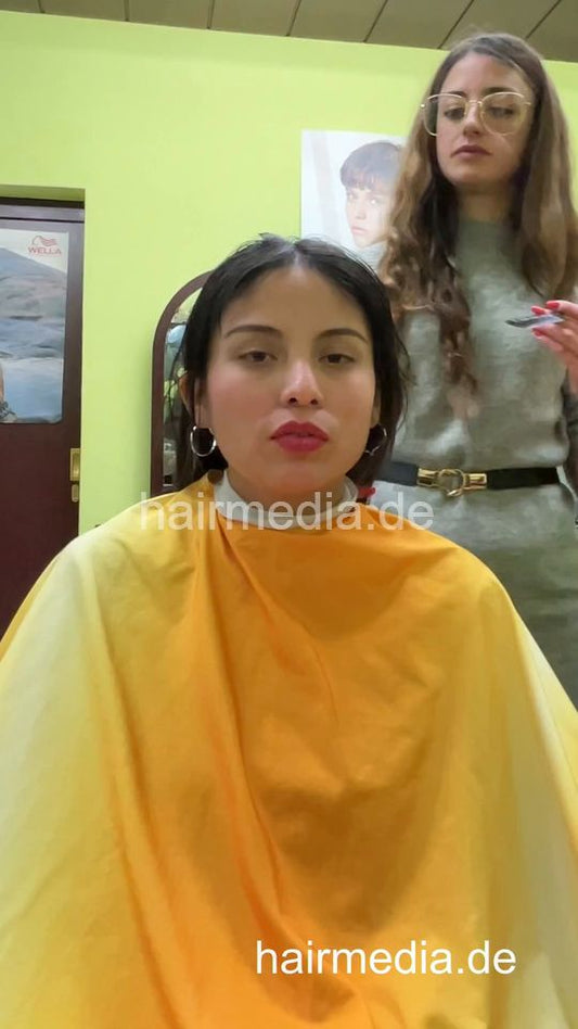 6228 Magui by Leyla 1 dry haircut - vertical video