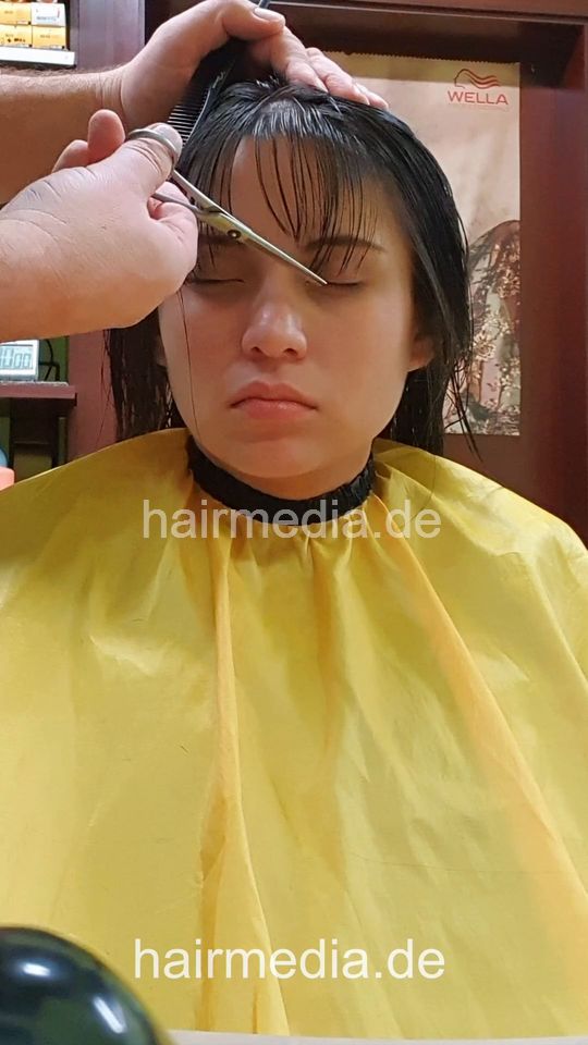 1247 Magui by barber 5 haircut on wet hair pampering