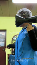 Cargar imagen en el visor de la galería, 1247 Magui by barber 2 wetset facecam vertical video