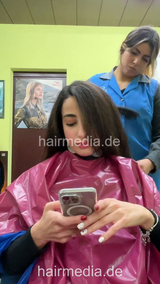 1252 Mahshid by AliciaN 1 multicaped backward shampooing - vertical video