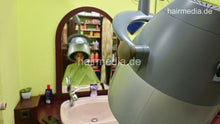 Carica l&#39;immagine nel visualizzatore di Gallery, 6230 MichelleH by Zoya 2 wet set by barber and Zoya tie closure PVC cape