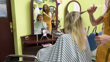 Charger l&#39;image dans la galerie, 6222 MichelleH by Leyla forced dry haircut combat  KS custom